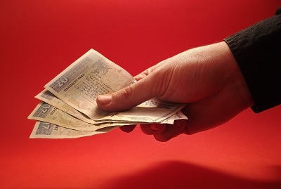 Pagando impuestos en Gibraltar
